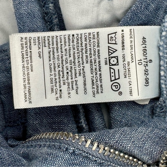 Gap Chambray 9” Shorts - Picture 6 of 7